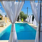 Casa Antonio With Swimming Pool * Novigrad Istria