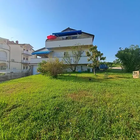Casa Antonio With Swimming Pool * Novigrad Istria
