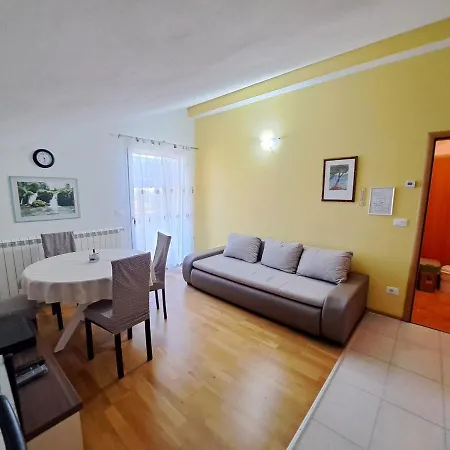 شقة Casa Antonio With Swimming Pool