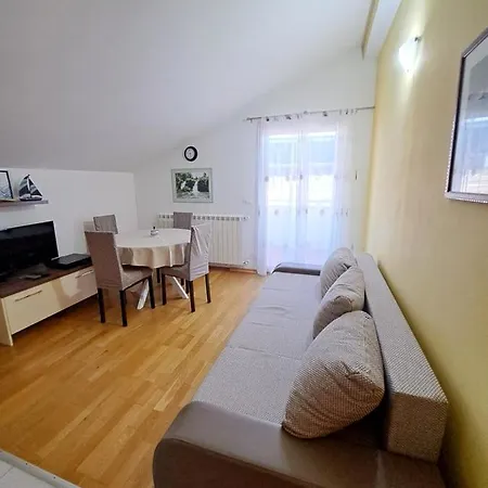 Casa Antonio With Swimming Pool Novigrad (Istria)