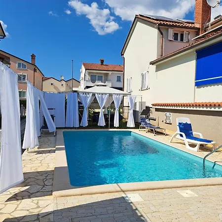 Apartament Casa Antonio With Swimming Pool